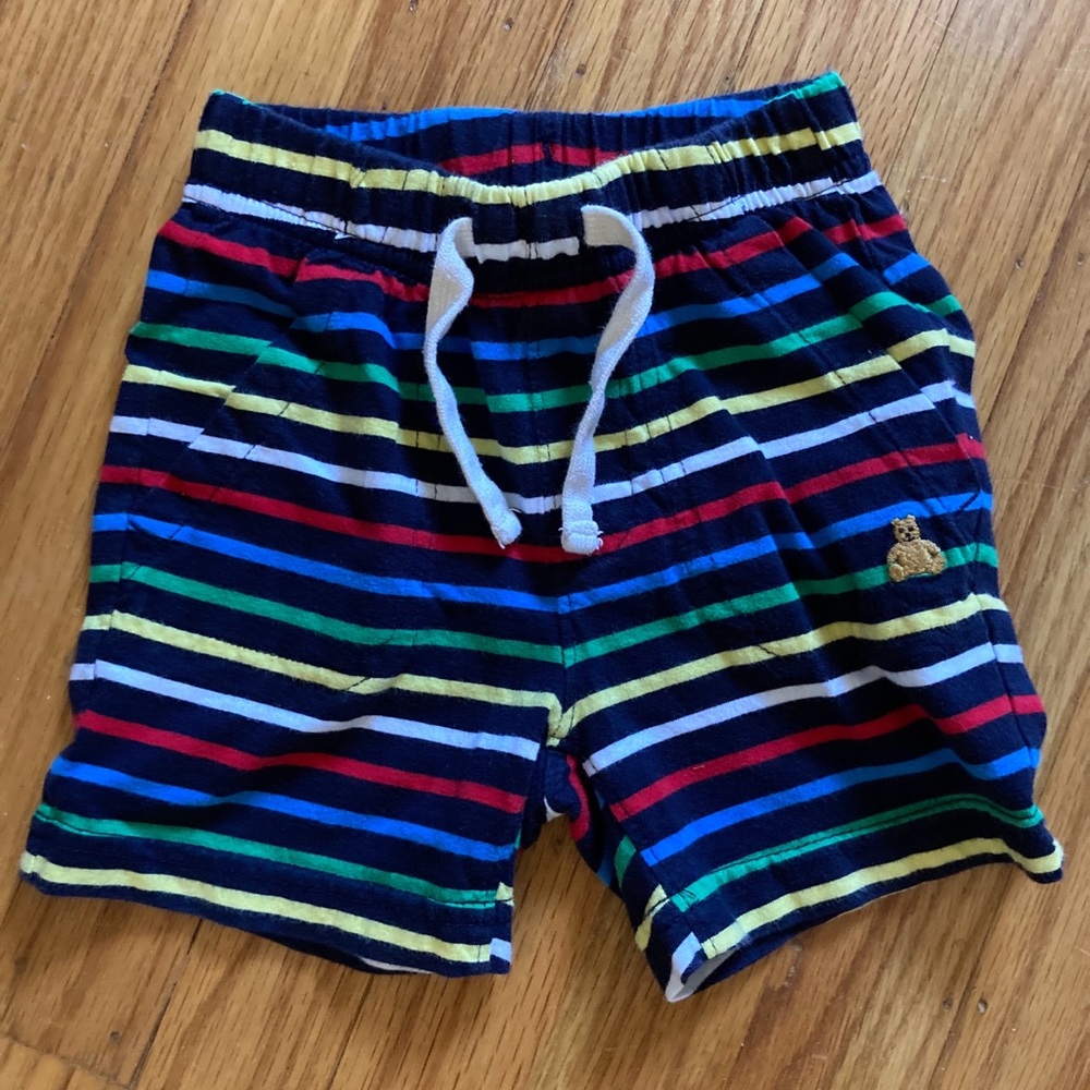 Like new baby gap  shorts